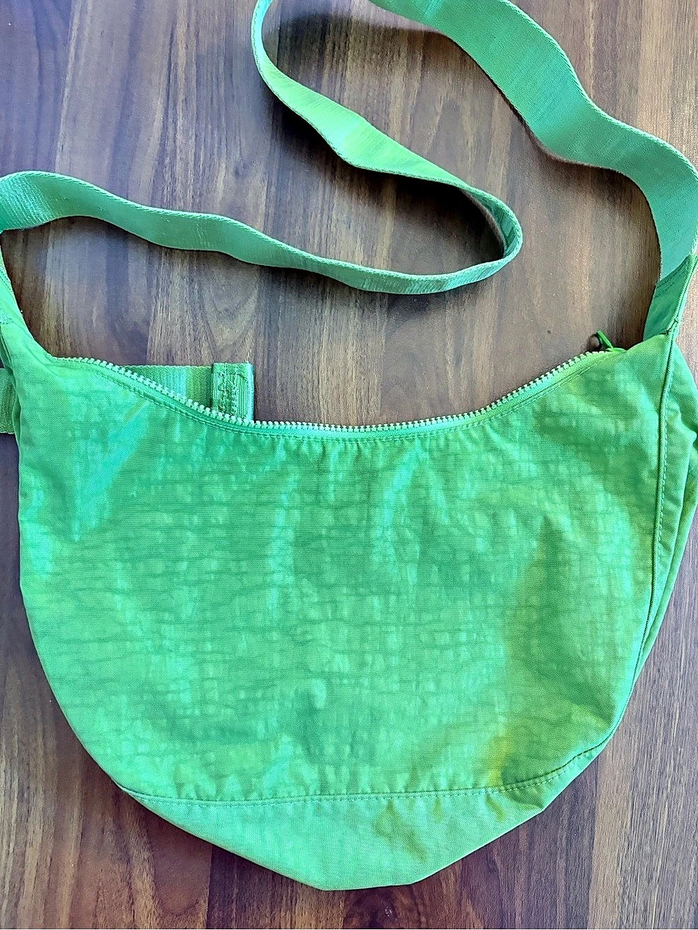 BAGGU Green Crescent Bag - Picture 2 of 10